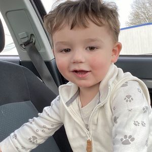 Meet your Posher, Derrick